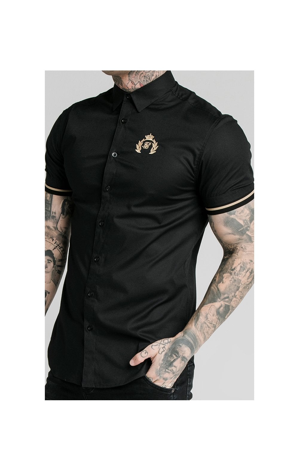 Cargar imagen en el visor de la galería, SikSilk S/S Prestige Inset Cuff Shirt - Black (1)