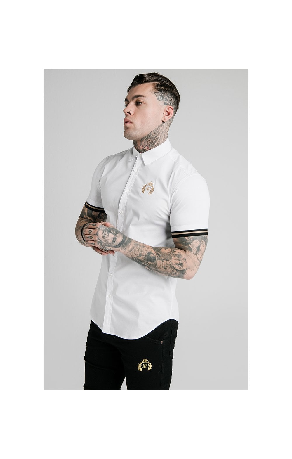Laad de afbeelding in de Galerij viewer, SikSilk S/S Prestige Inset Cuff Shirt - White (1)