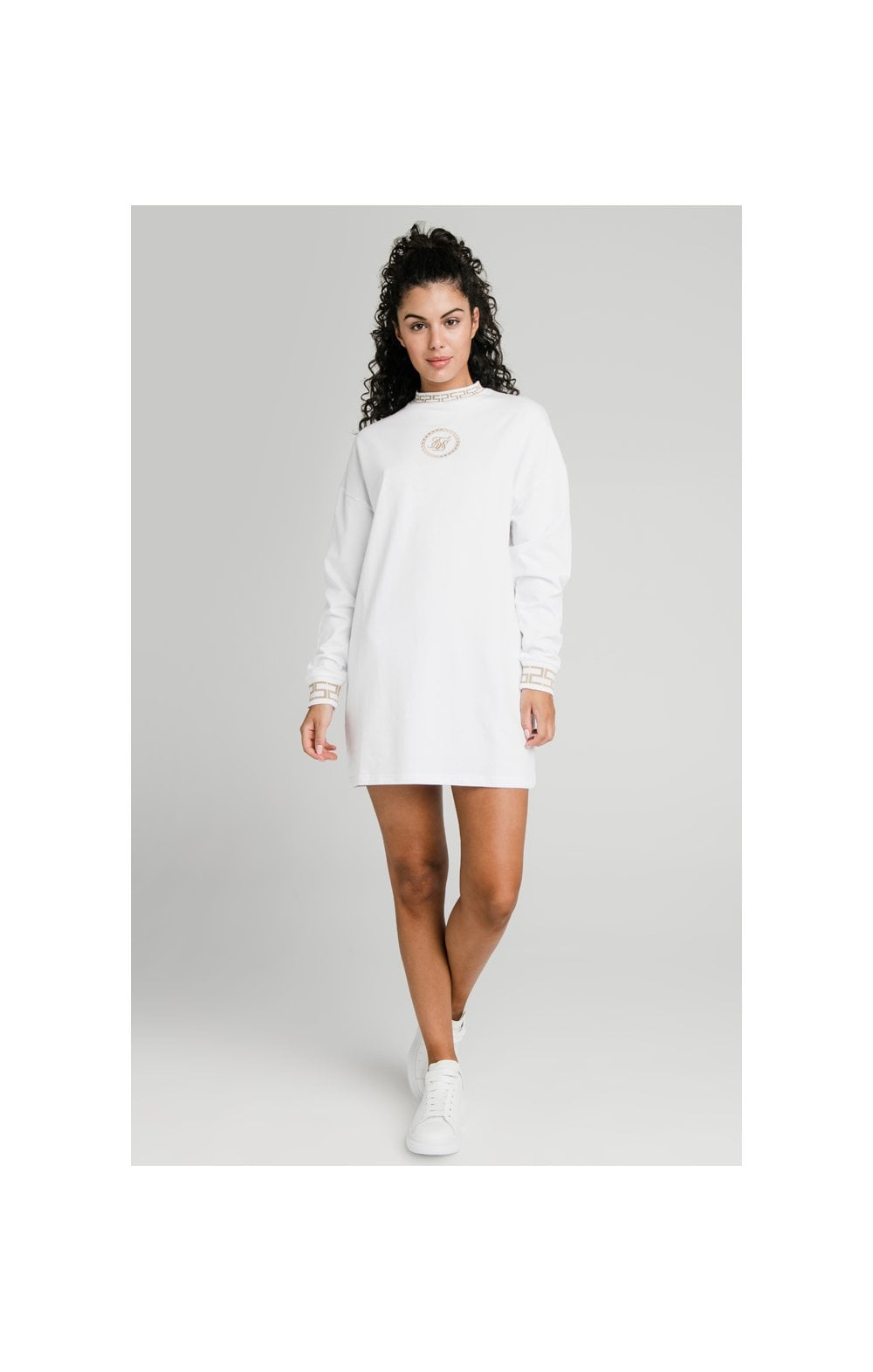 Cargar imagen en el visor de la galería, SikSilk Luxury Sweatshirt Dress - White