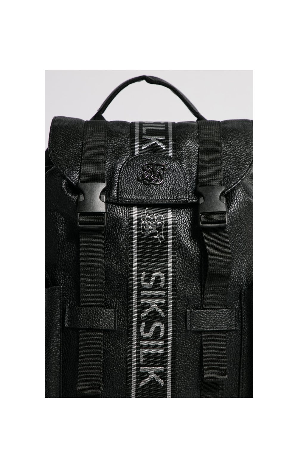 Cargar imagen en el visor de la galería, SikSilk Tape Backpack - Black (4)