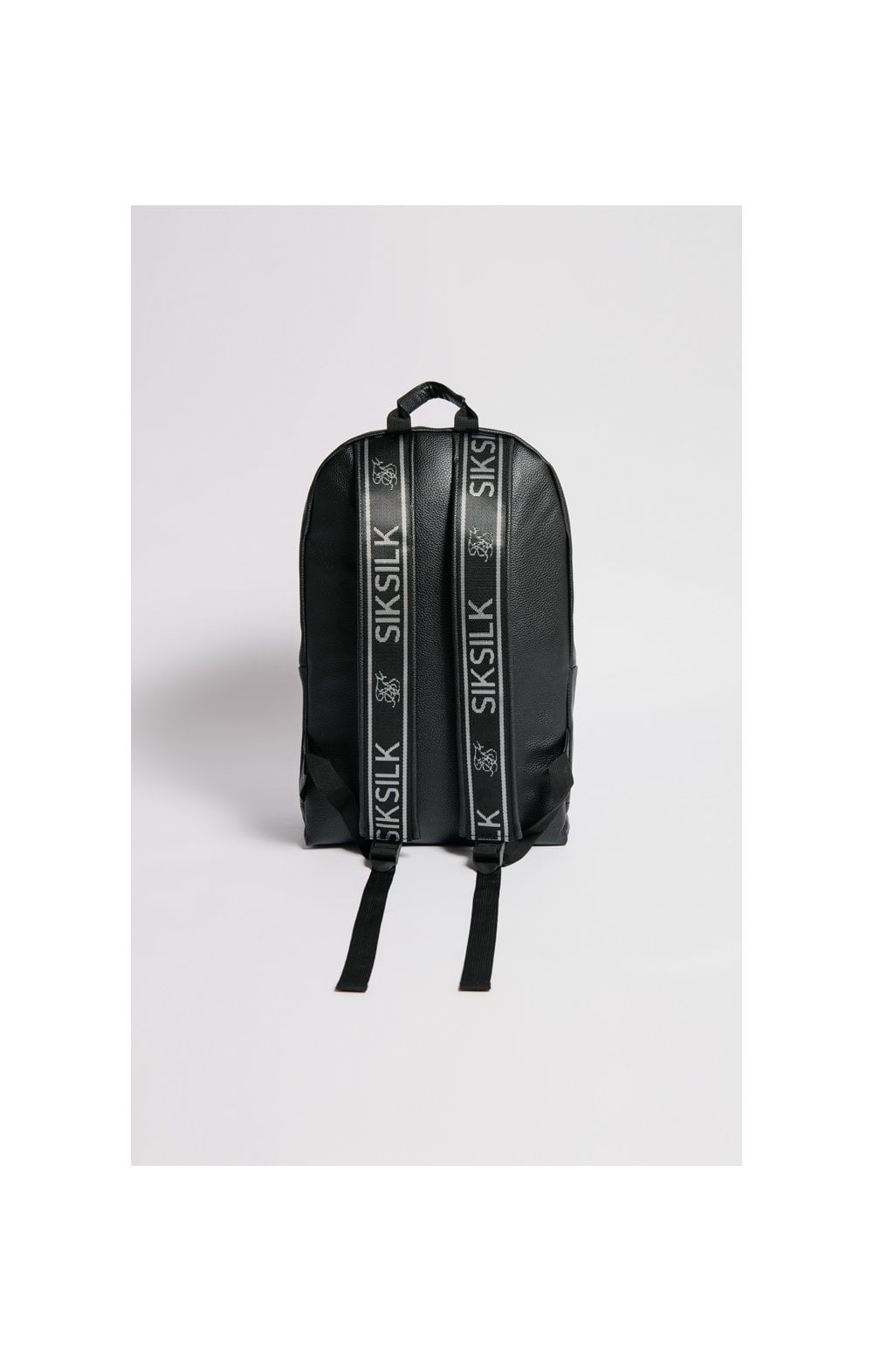Cargar imagen en el visor de la galería, SikSilk Essential Backpack - Black (7)