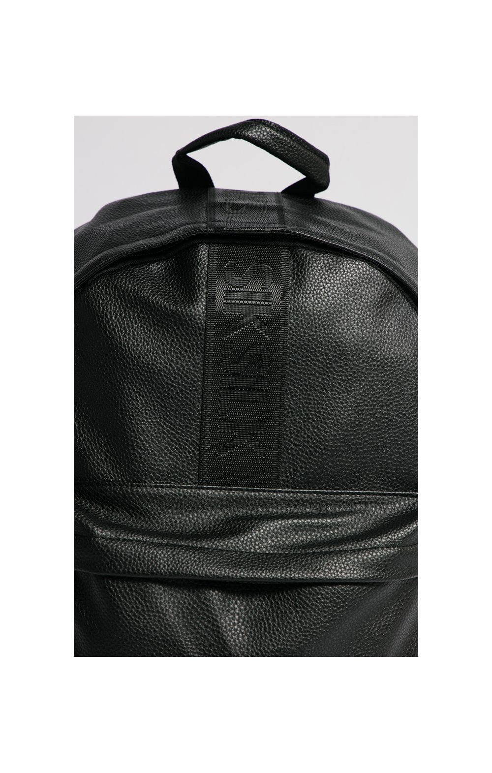 Cargar imagen en el visor de la galería, SikSilk Essential Backpack - Black (2)