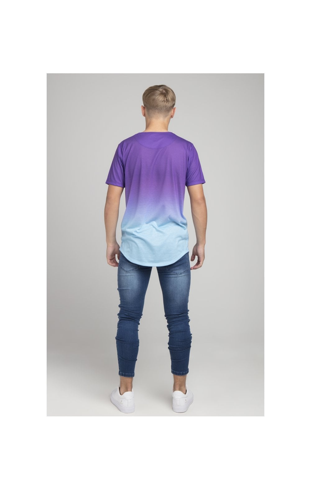 Cargar imagen en el visor de la galería, Boys Illusive Purple Fade T-Shirt (3)