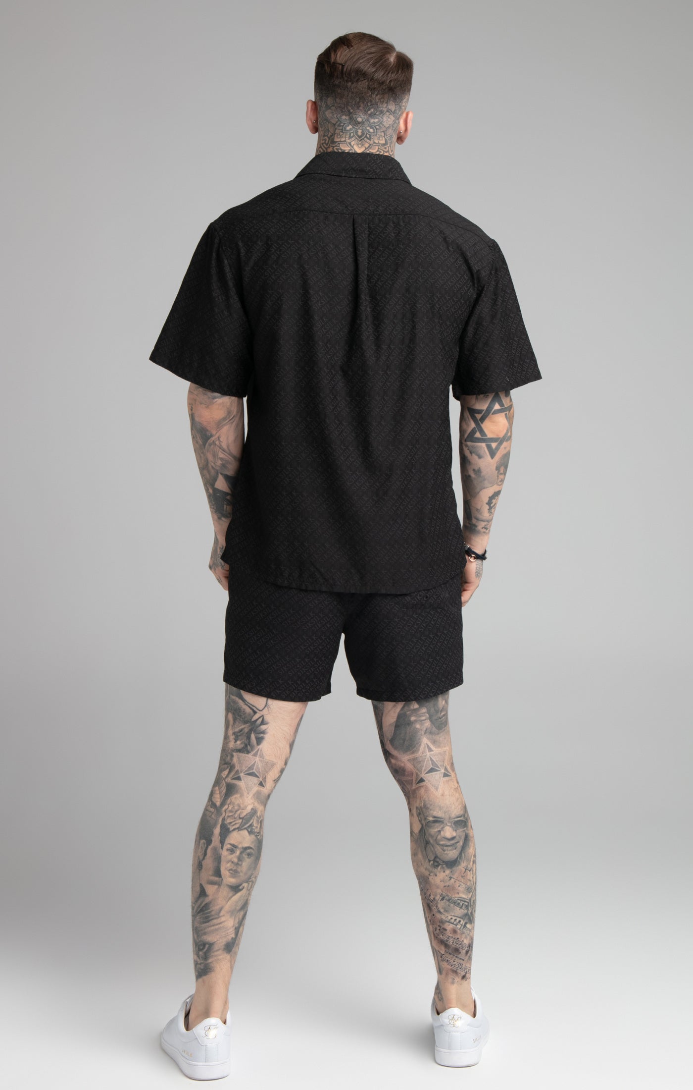 Cargar imagen en el visor de la galería, Black Print Resort Shirt (4)