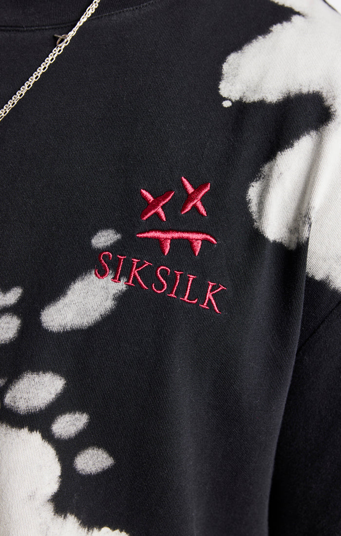Cargar imagen en el visor de la galería, SikSilk X Steve Aoki Oversized Tee - White &amp; Black (3)