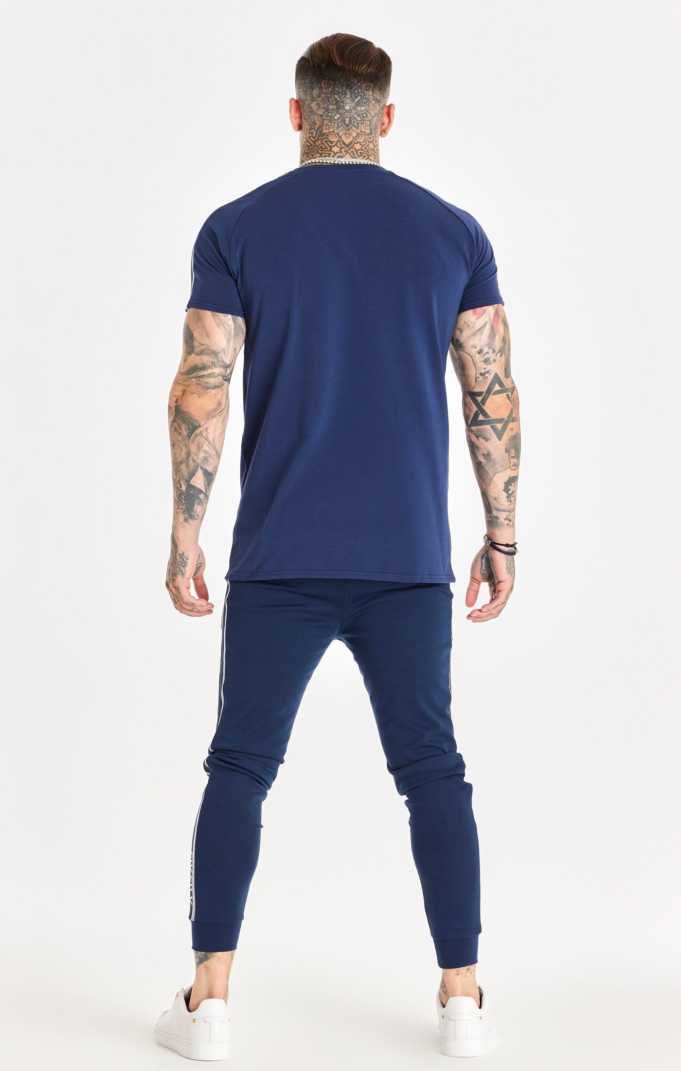 Cargar imagen en el visor de la galería, Camiseta Muscle Fit con Banda de Punto Azul Marino (5)