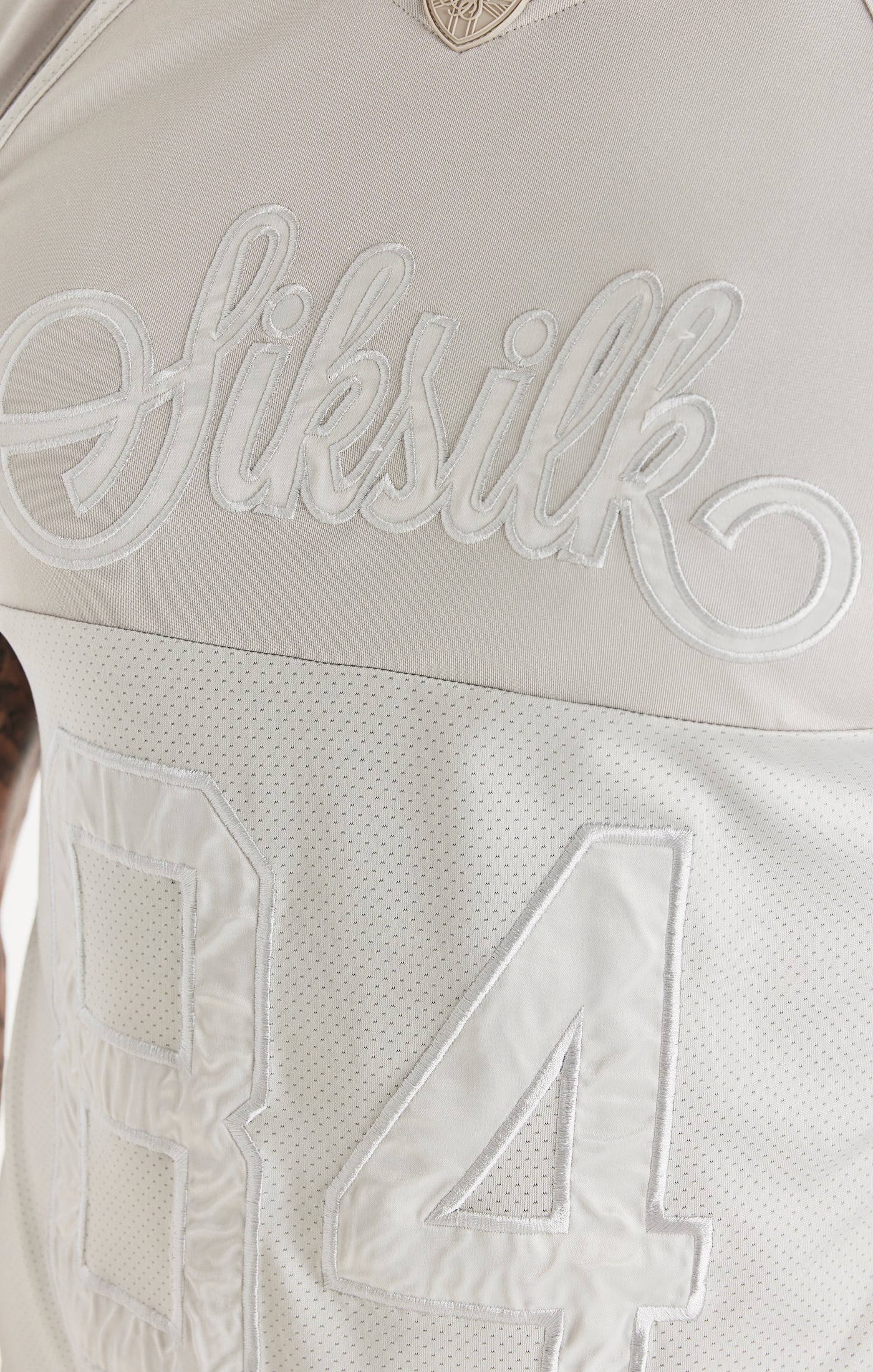Cargar imagen en el visor de la galería, Camiseta deportiva elástica SikSilk - Gris (1)