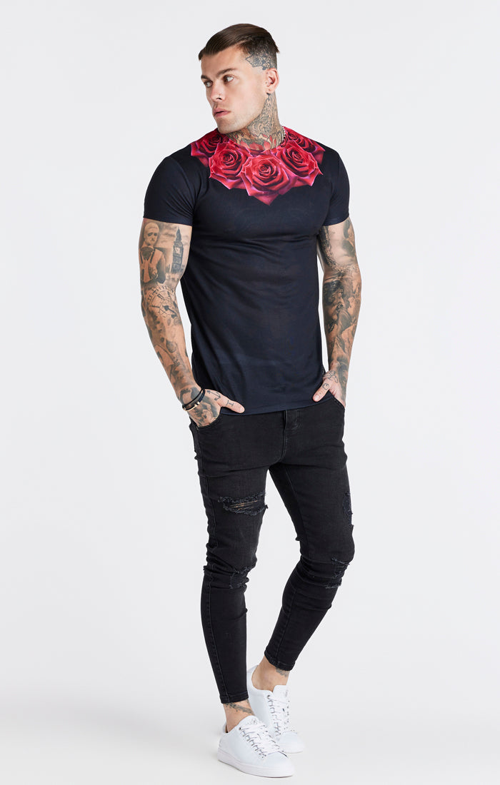 Cargar imagen en el visor de la galería, Black Rose Muscle Fit T-Shirt (3)