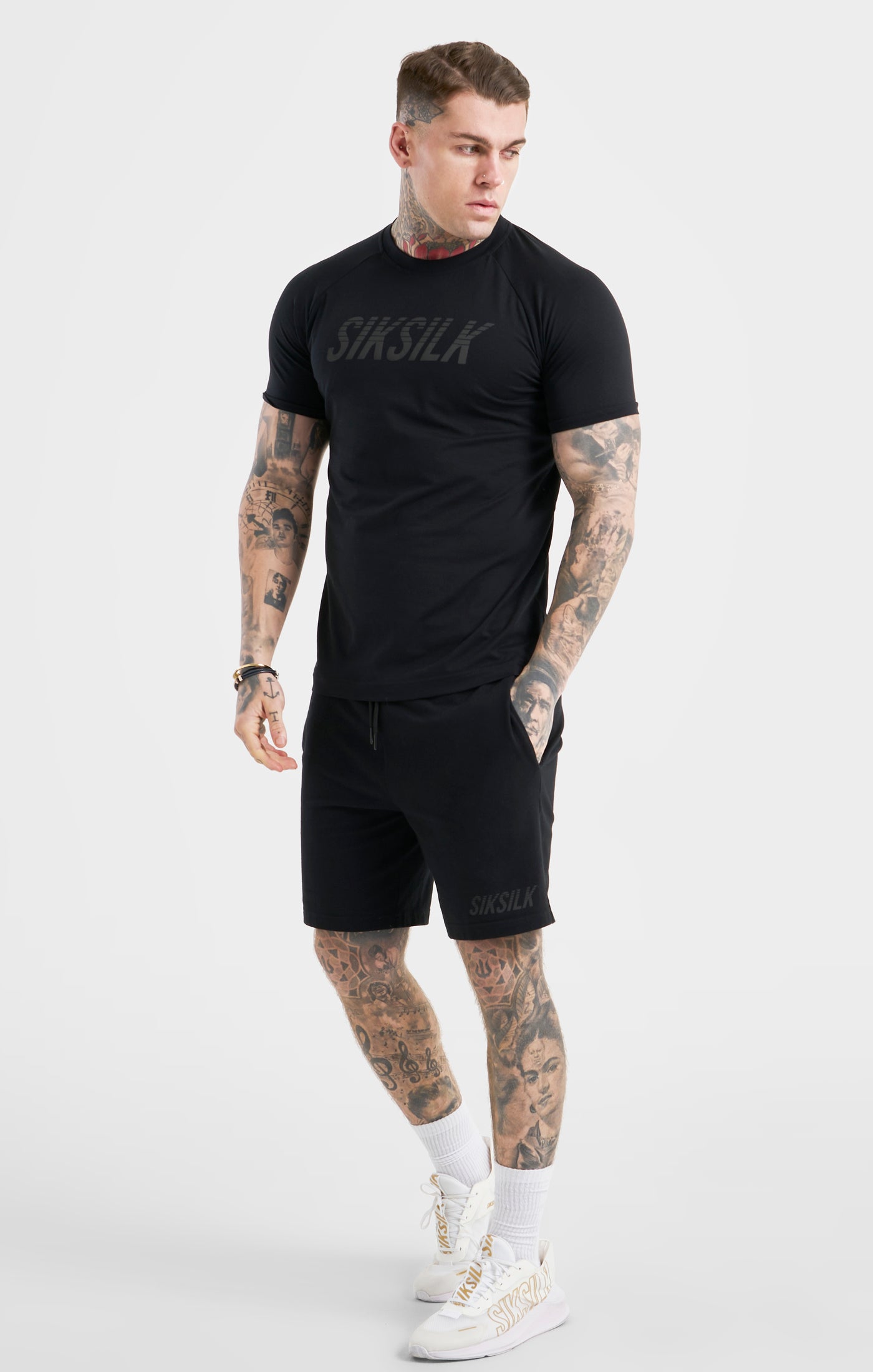 Cargar imagen en el visor de la galería, Black Sports Short Sleeve T-Shirt (3)