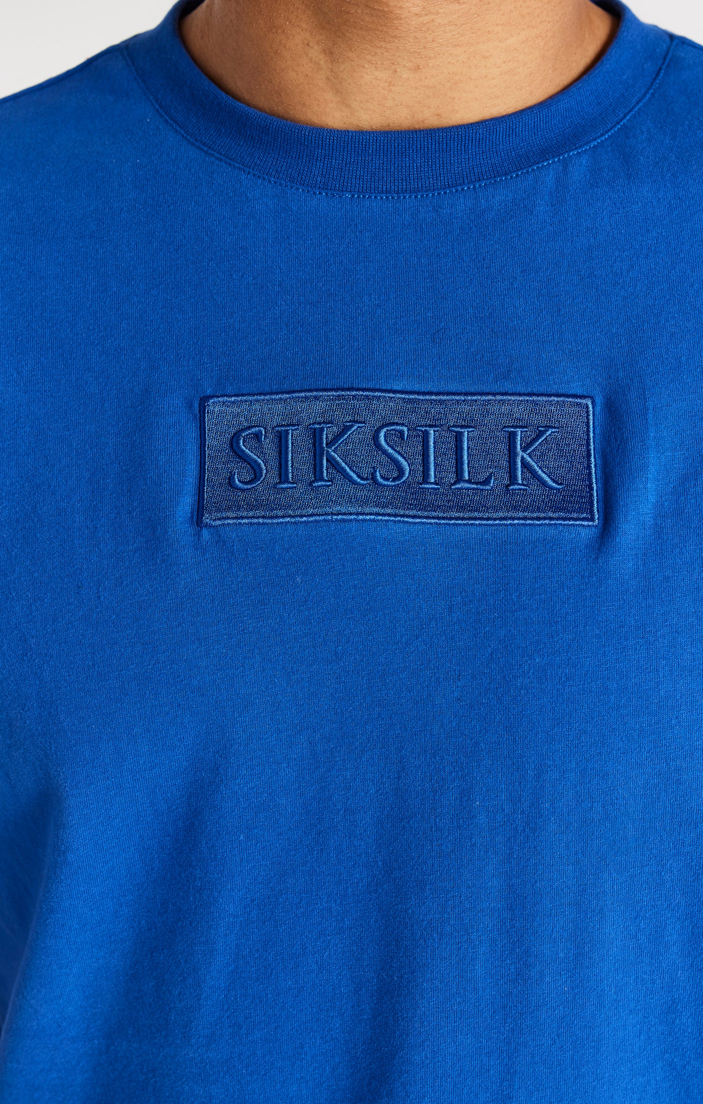 Cargar imagen en el visor de la galería, Camiseta extragrande SikSilk Essential de manga corta - Azul (2)
