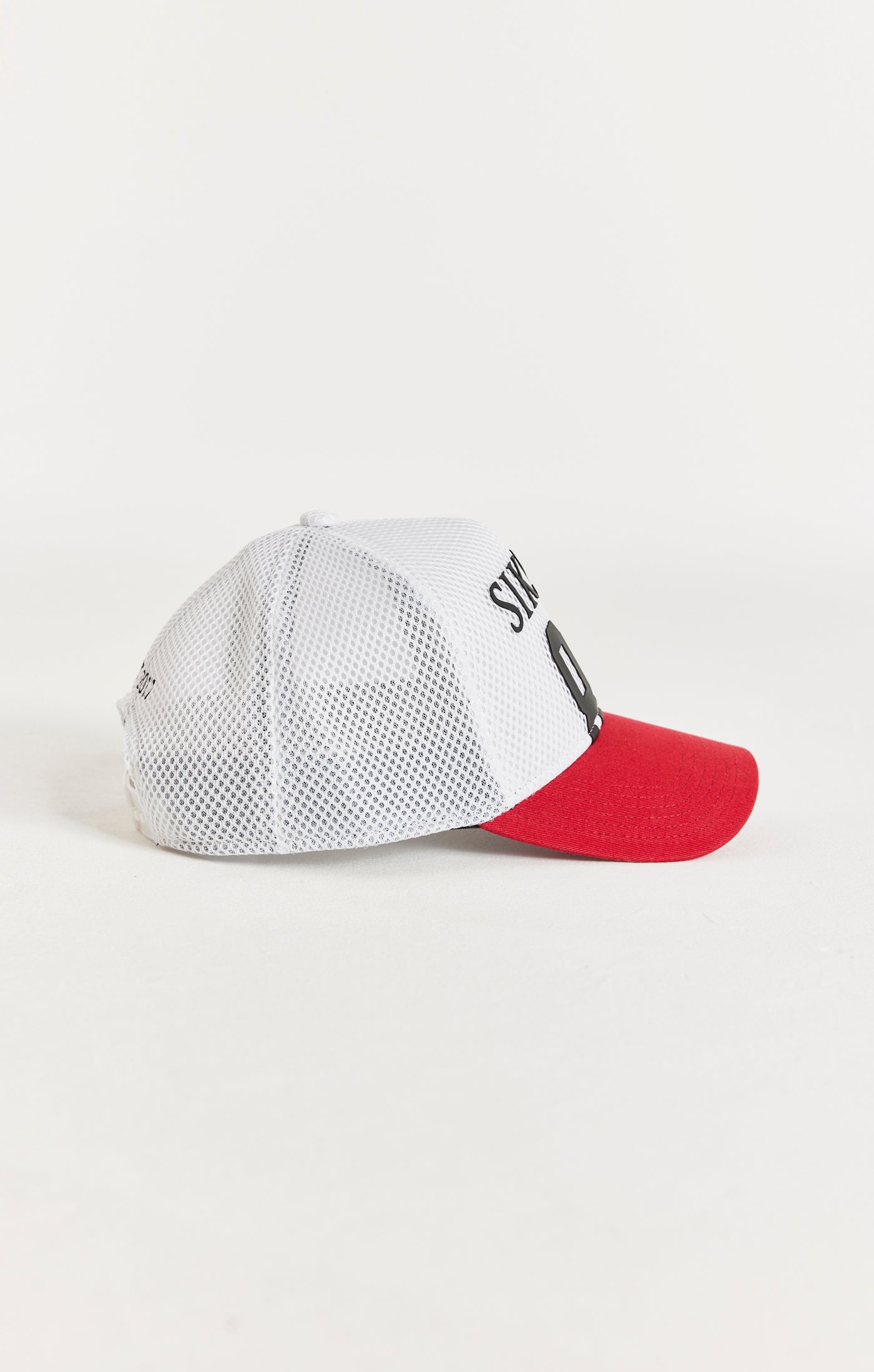 Cargar imagen en el visor de la galería, Gorra SikSilk 89 de malla - Blanco y rojo (2)