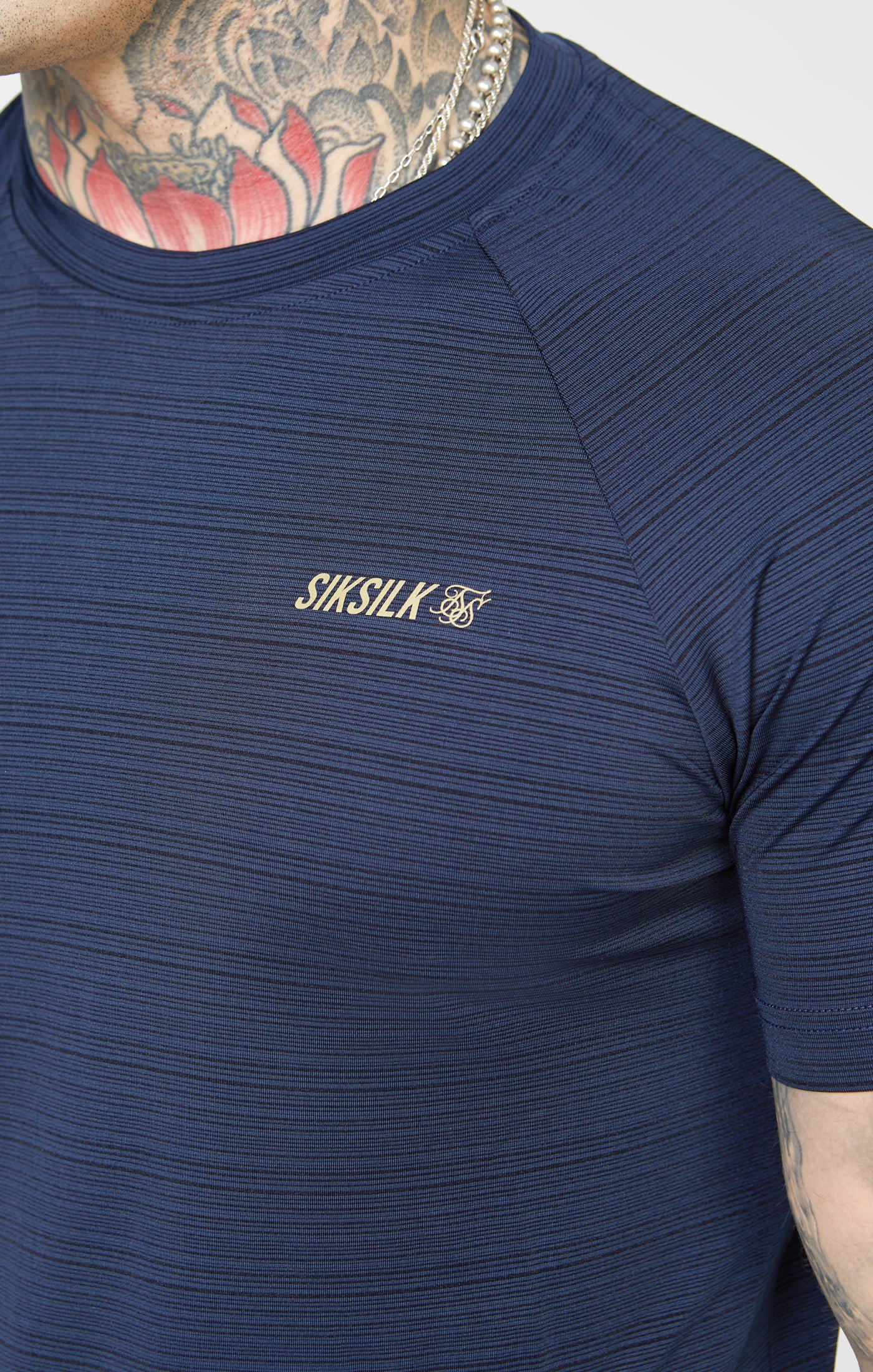 Laad de afbeelding in de Galerij viewer, Navy Sports Textured Look T-Shirt (1)