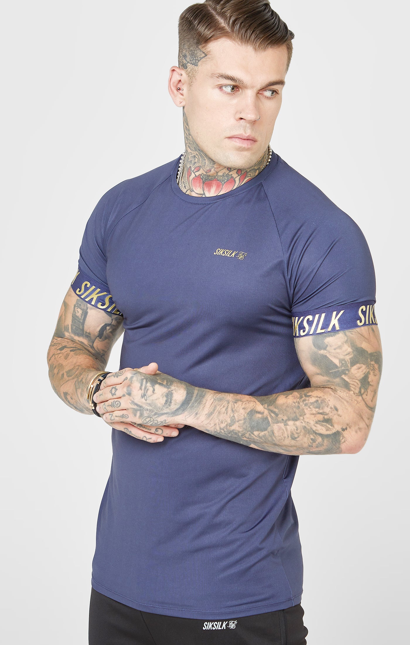 Laad de afbeelding in de Galerij viewer, Camiseta Deportiva Azul Marino