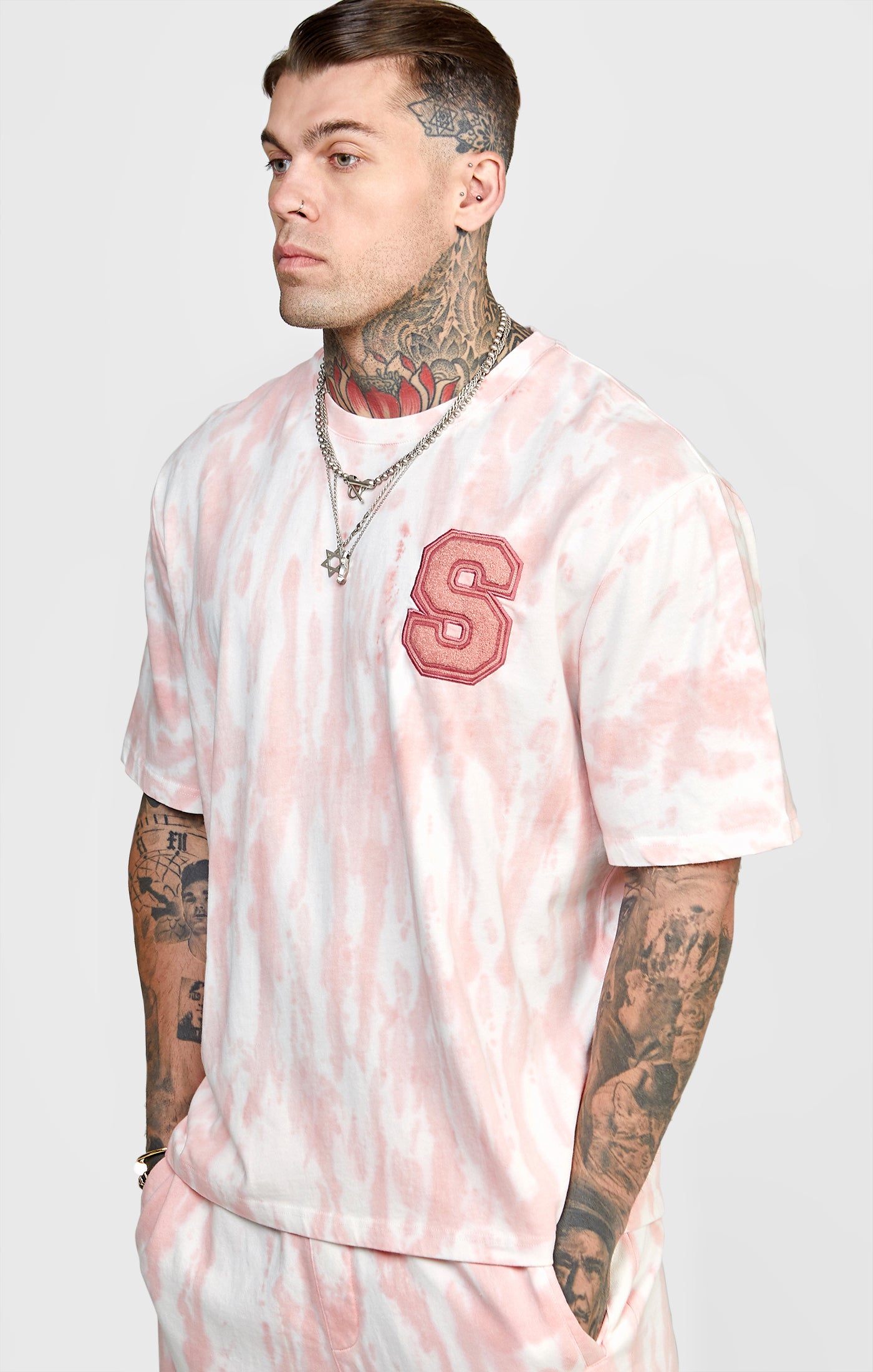 Cargar imagen en el visor de la galería, Pink Tie Dye Oversized T-Shirt