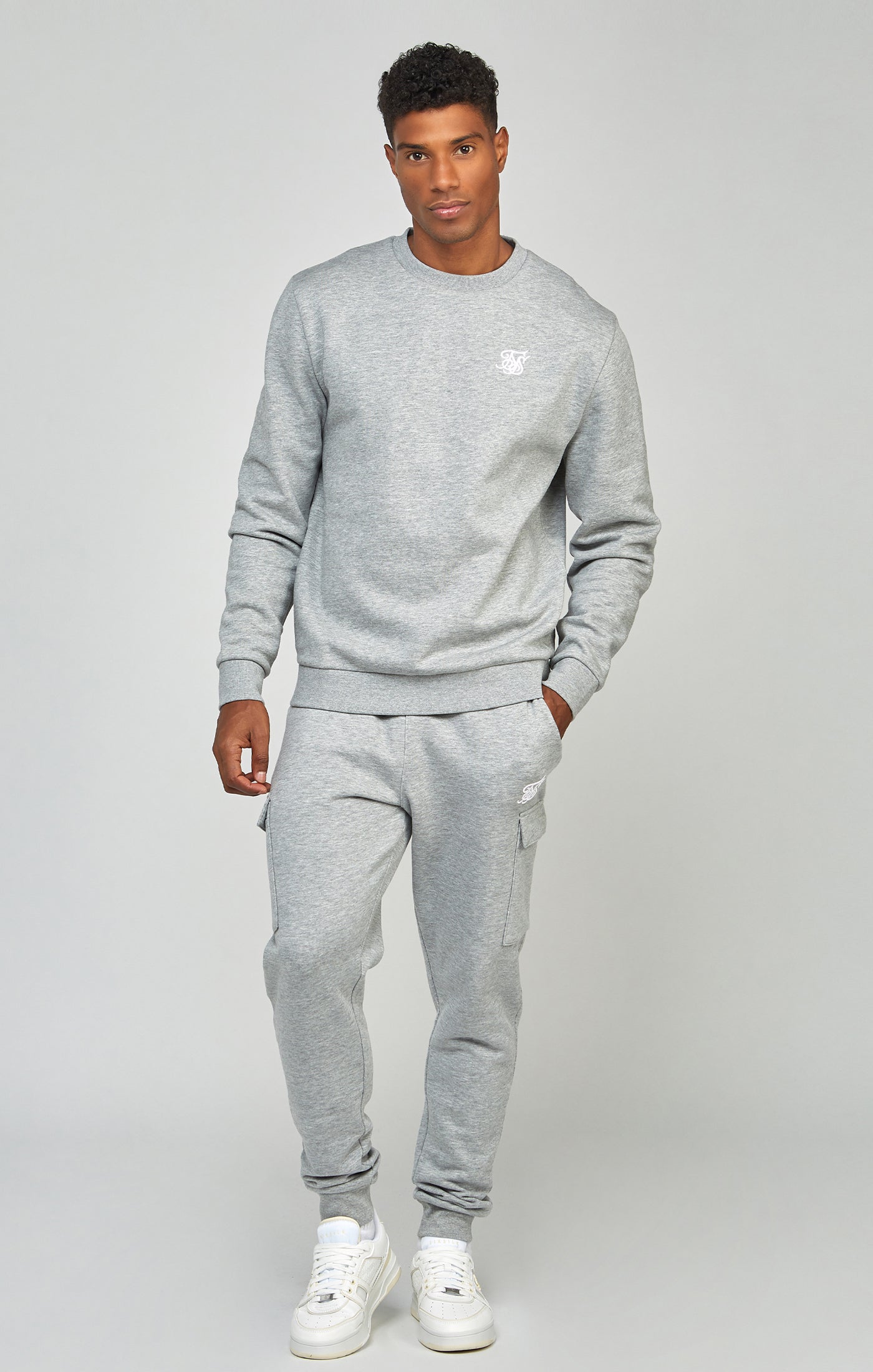Laad de afbeelding in de Galerij viewer, Grey Marl Essential Sweatshirt (3)