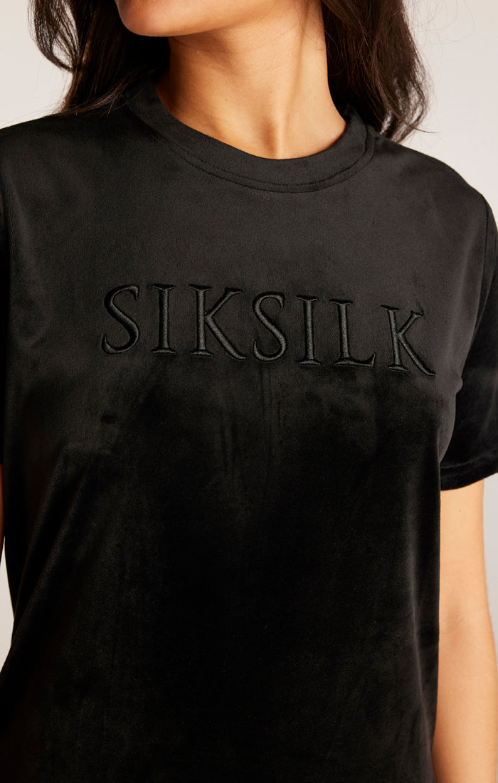 Cargar imagen en el visor de la galería, Vestido Camiseta de Terciopelo con Bordado SikSilk - Negro (2)