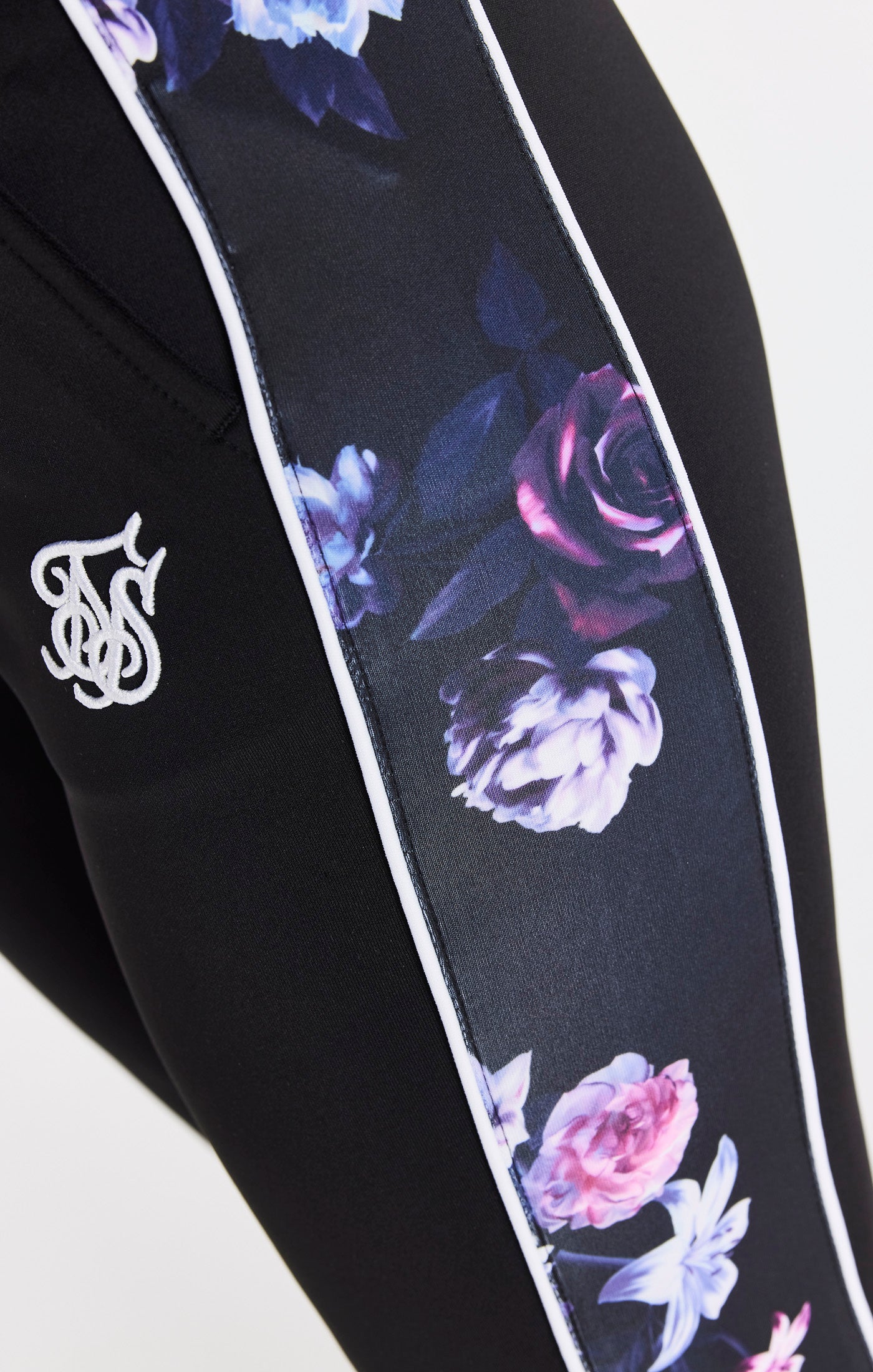 Cargar imagen en el visor de la galería, SikSilk Floral Luxe Track Pants - Black (3)