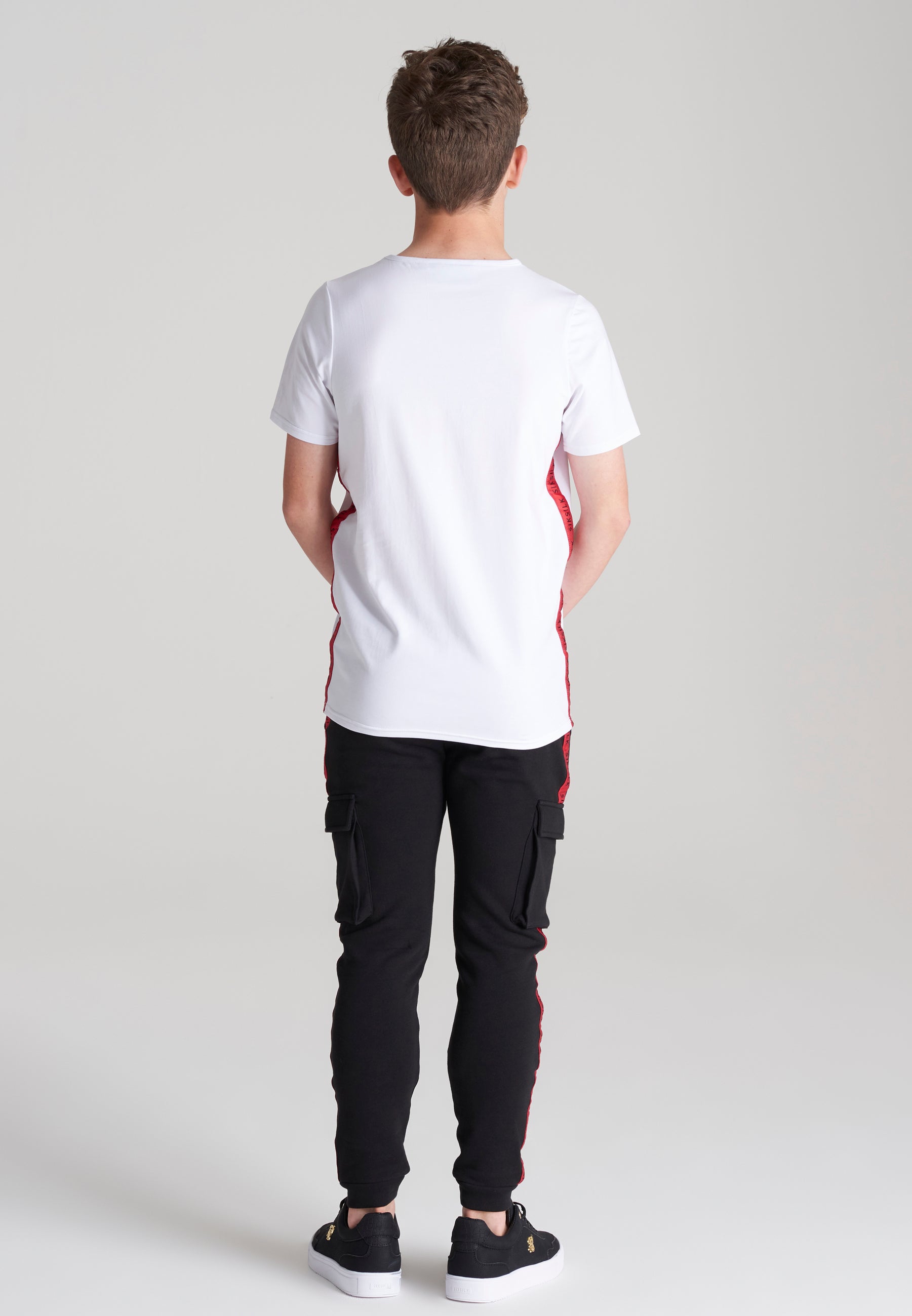 Cargar imagen en el visor de la galería, Camiseta SikSilk de estilo paracaidista - Blanco y rojo (5)